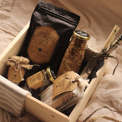 Happiness Is Homemade Hamper at Qtrove