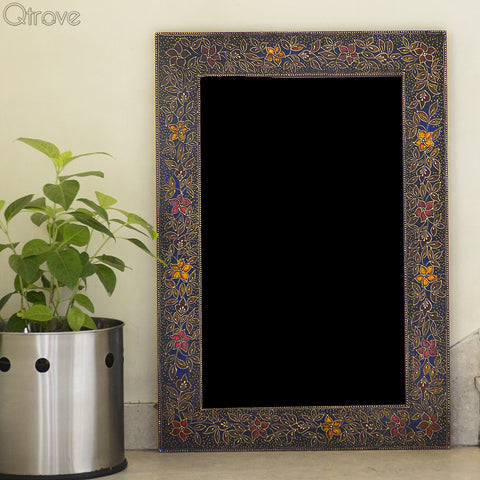 Embroidered Flower Frame (Blue)