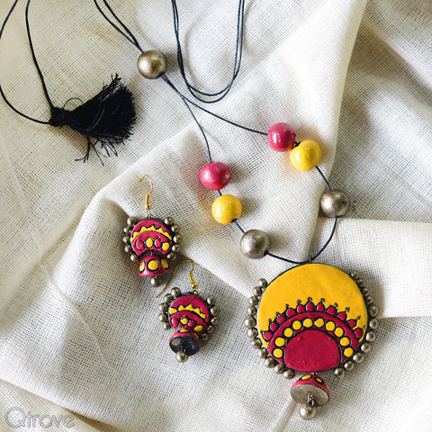Handmade Terracotta Round Necklace Set