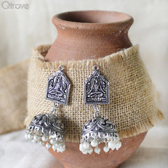 Contemporary Handmade Fusion Set at Qtrove