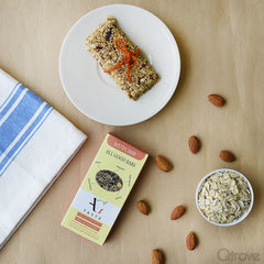 Nutcase Gluten Free Granola Bars (Pack of 8) at Qtrove