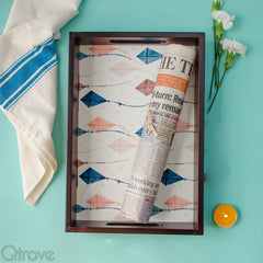 Mighty Kites Tray at Qtrove