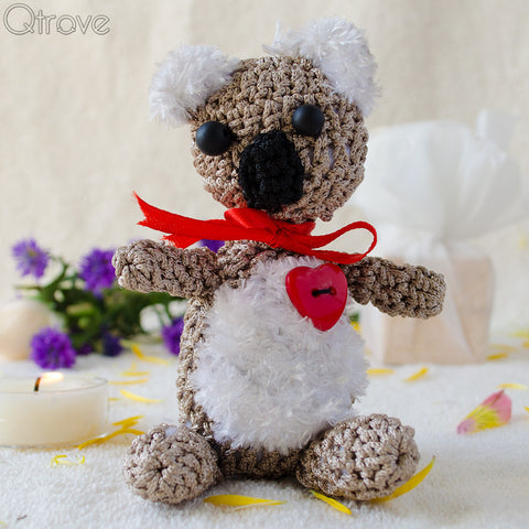 Pretty Bear Key Chain With Red Ribbon