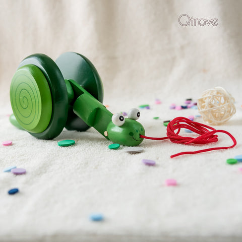 Handmade Wooden Snail (Green)