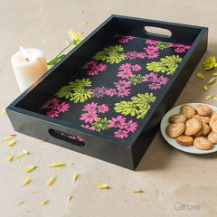 Handcrafted Posies Party Tray at Qtrove