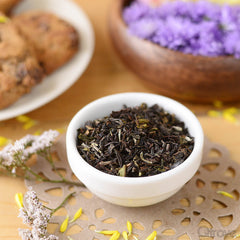 Refreshing Darjeeling Clonal Tips at Qtrove