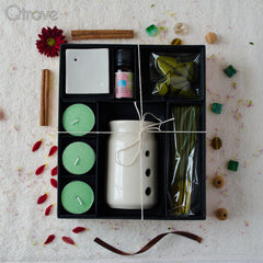 Apple Cinnamon Fragrance Gift Hamper at Qtrove