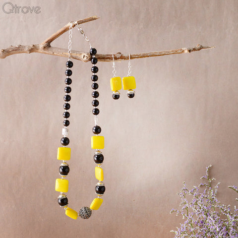 Handcrafted Black And Yellow Beaded Necklace