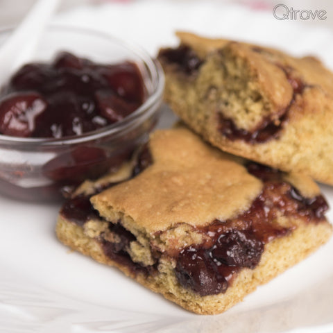 Blue Berry Crumble Bars