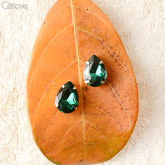 Handcrafted Green Crystal Drop Shape Earring at Qtrove