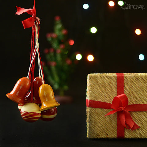 Wooden Christmas Decoration Bells And Balls (Set of 6)
