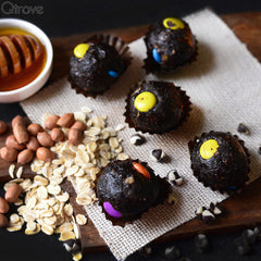 Gluten Free M & M Energy Balls at Qtrove