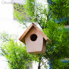 Reclaimed Wood Birdhouse at Qtrove