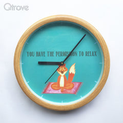 Yogi Fox wall clock at Qtrove