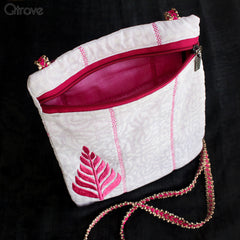 Sling Bag at Qtrove