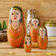 Hand Painted Rani Mathrushka Dolls at Qtrove