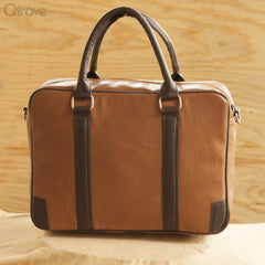 Handcrafted Flat Pack Tan Laptop Bag at Qtrove