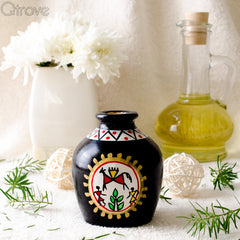 Handcrafted Warli Black Pot at Qtrove