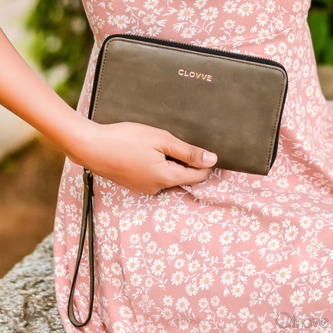 Monochrome Leather Olive Wristlet